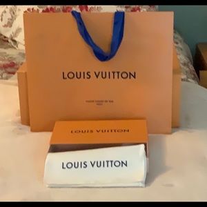 Louis Vuitton large bag, wallet box, dust cover